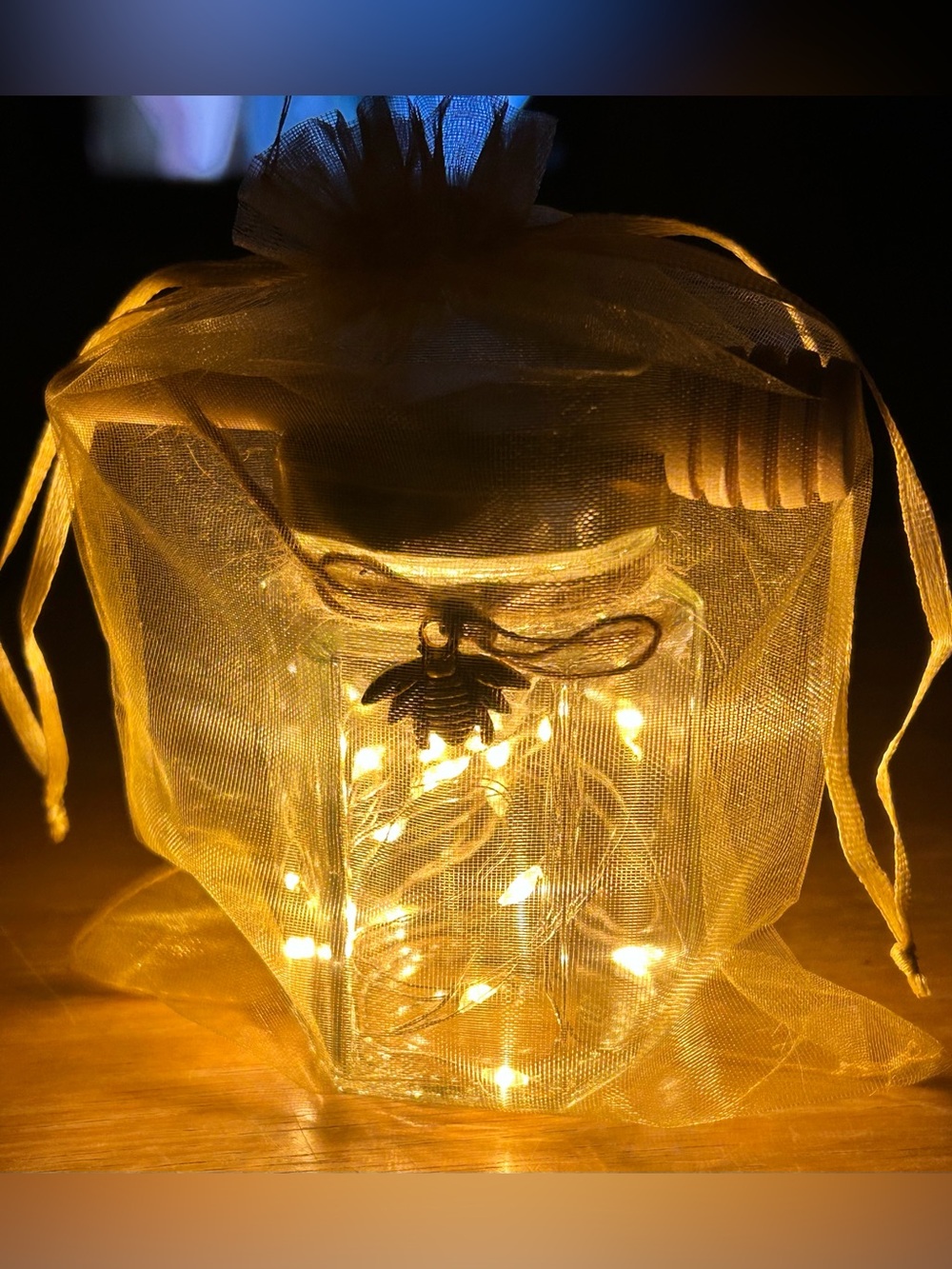 HONEY BEE YELLOW FAIRY-LIGHT MINI JAR W/ CHARM AND SERVER DECOR/HANDCRAFTED! - Picture 11 of 11